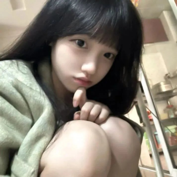 红色八爪女